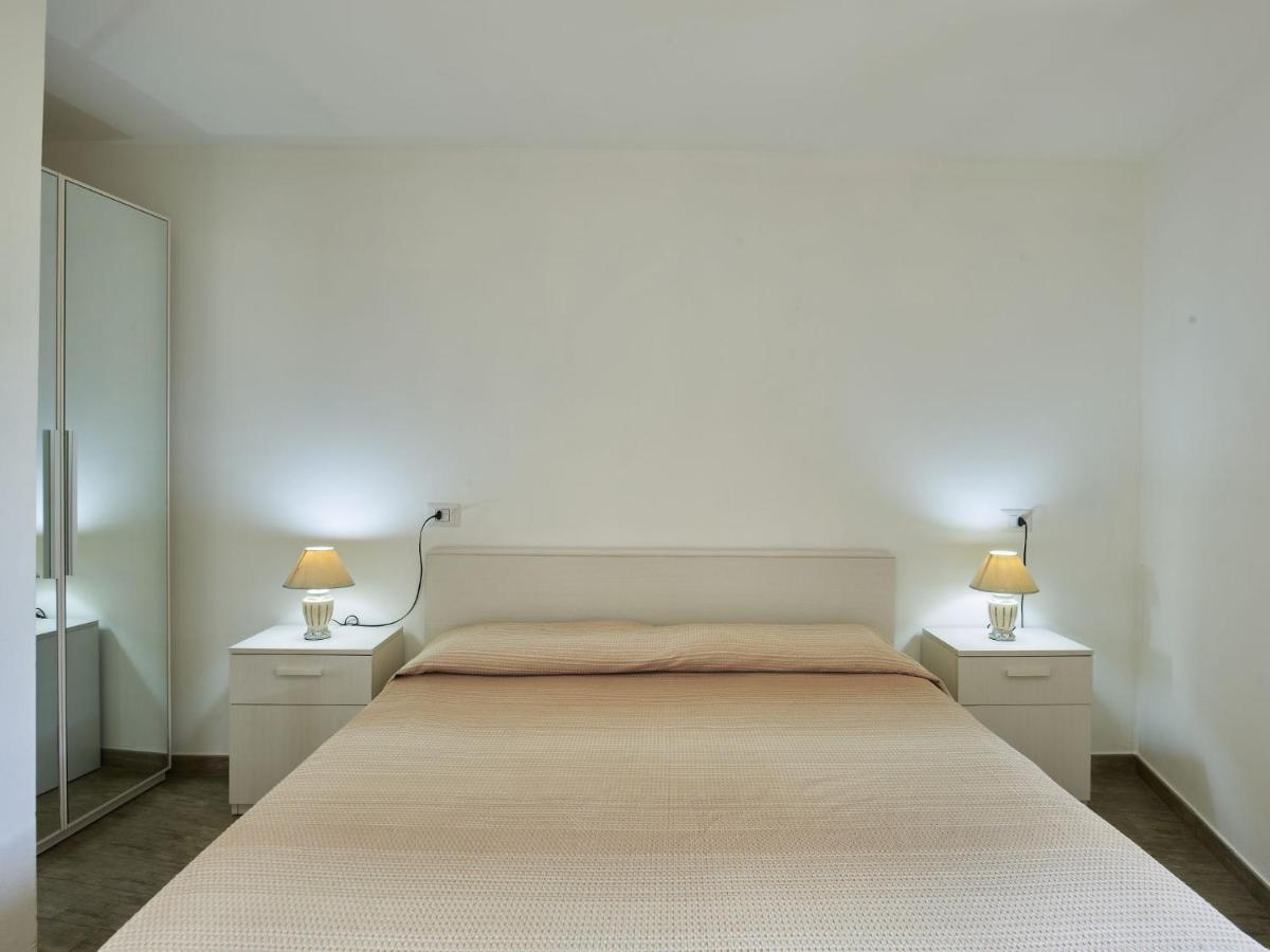 Apartment Rustico Maria - Dma390 By Interhome Vercana Bagian luar foto