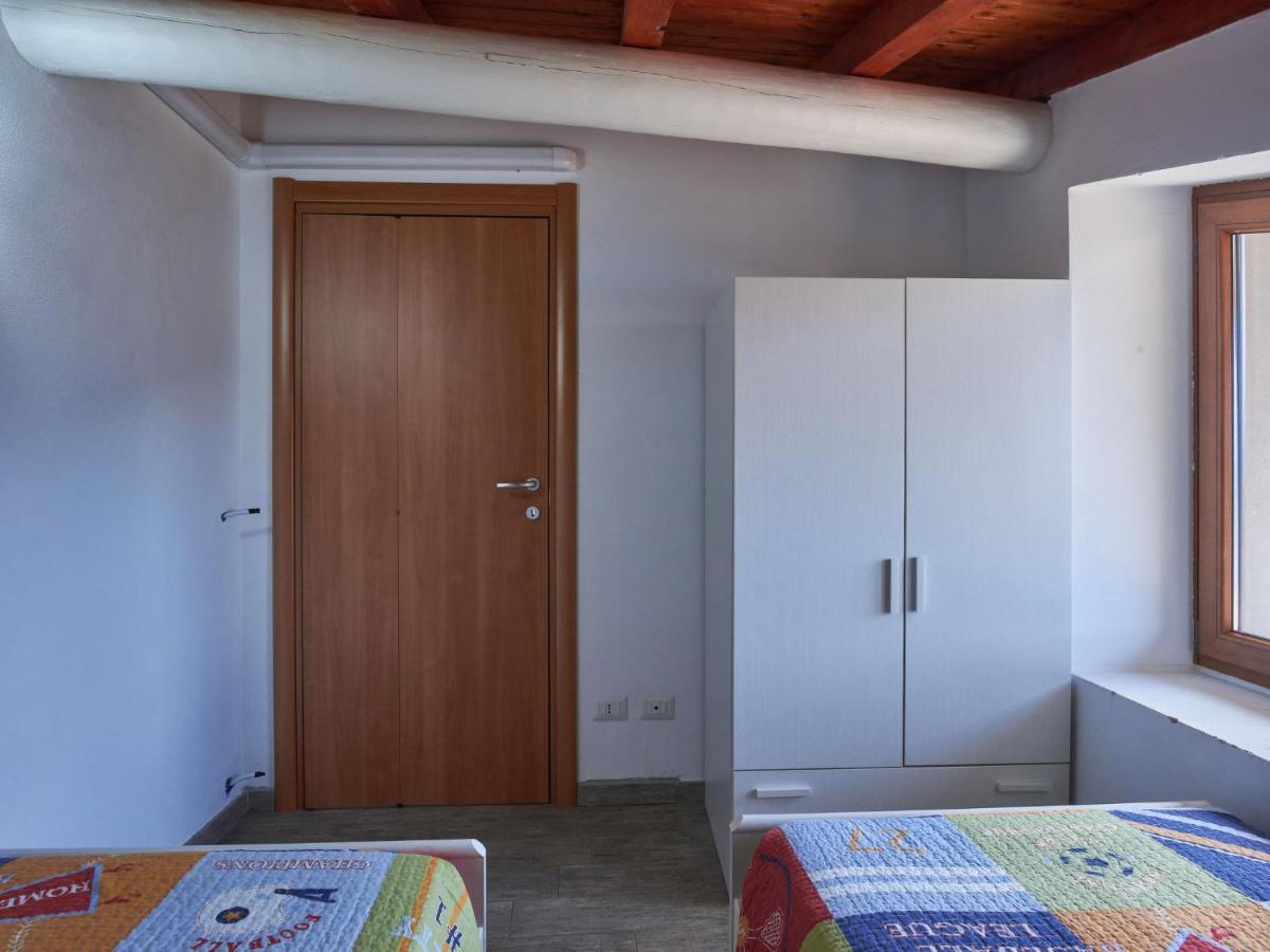 Apartment Rustico Maria - Dma390 By Interhome Vercana Bagian luar foto