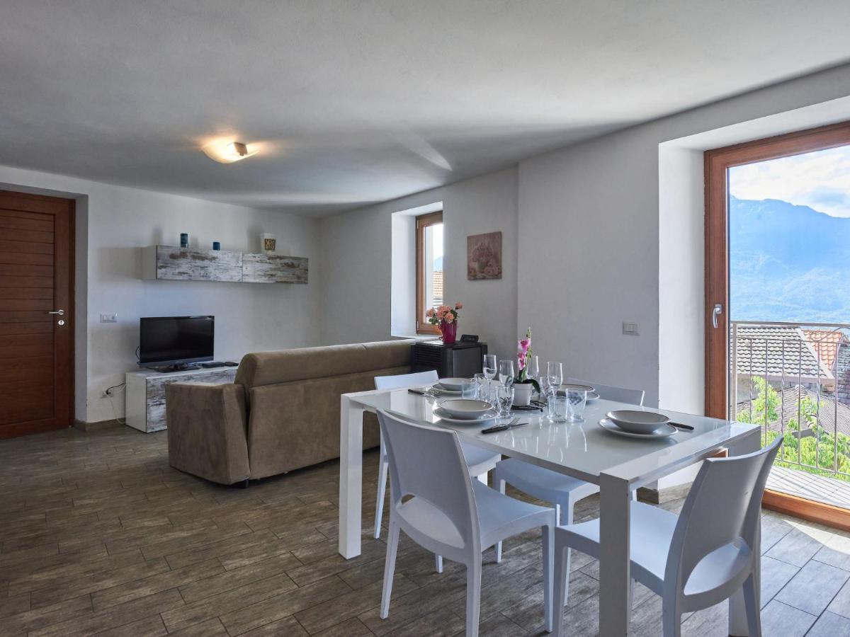 Apartment Rustico Maria - Dma390 By Interhome Vercana Bagian luar foto