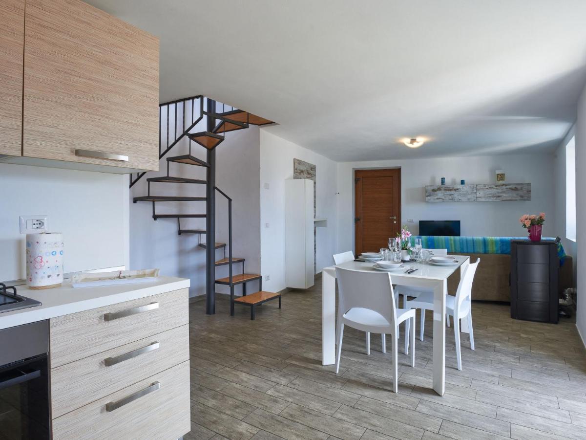Apartment Rustico Maria - Dma390 By Interhome Vercana Bagian luar foto